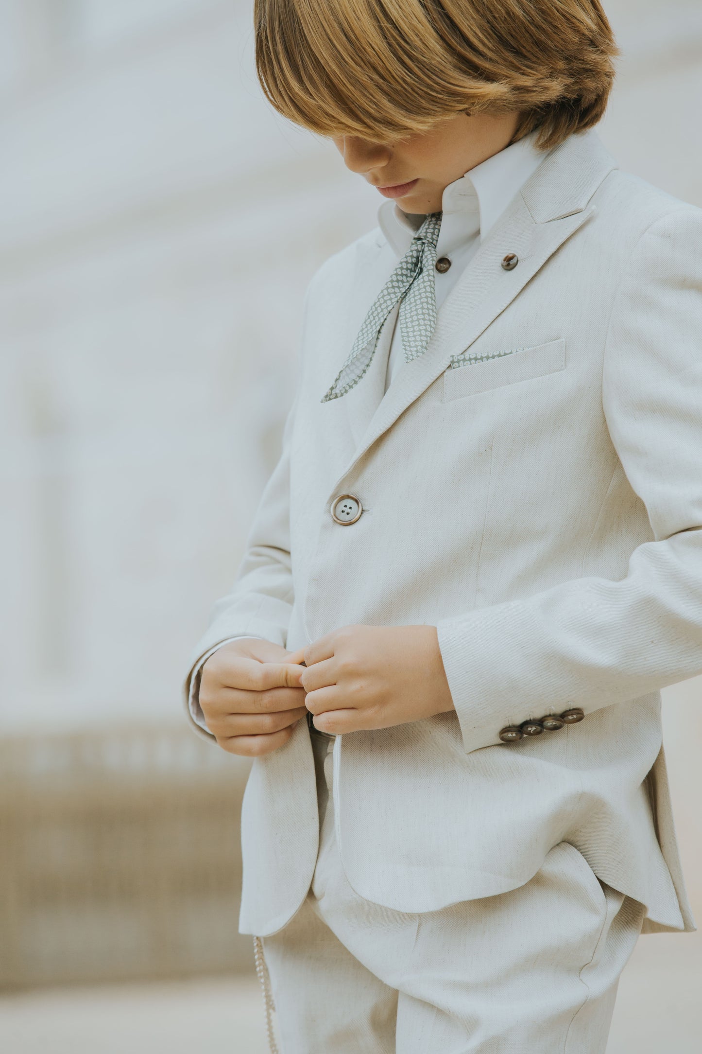 COLORICHIARI Completo Cerimonia 5 Pezzi Beige-Verde Salvia + Foulard Primavera-Estate