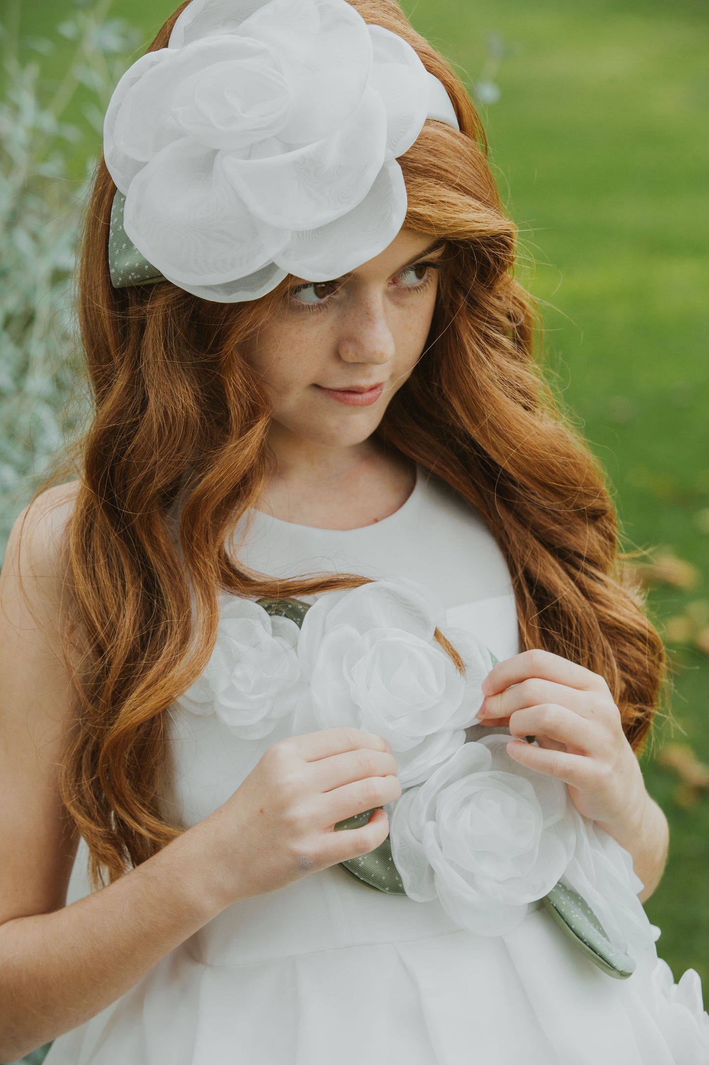 COLORICHIARI Abito Cerimonia Organza Bianco Latte-Verde Salvia Primavera-Estate