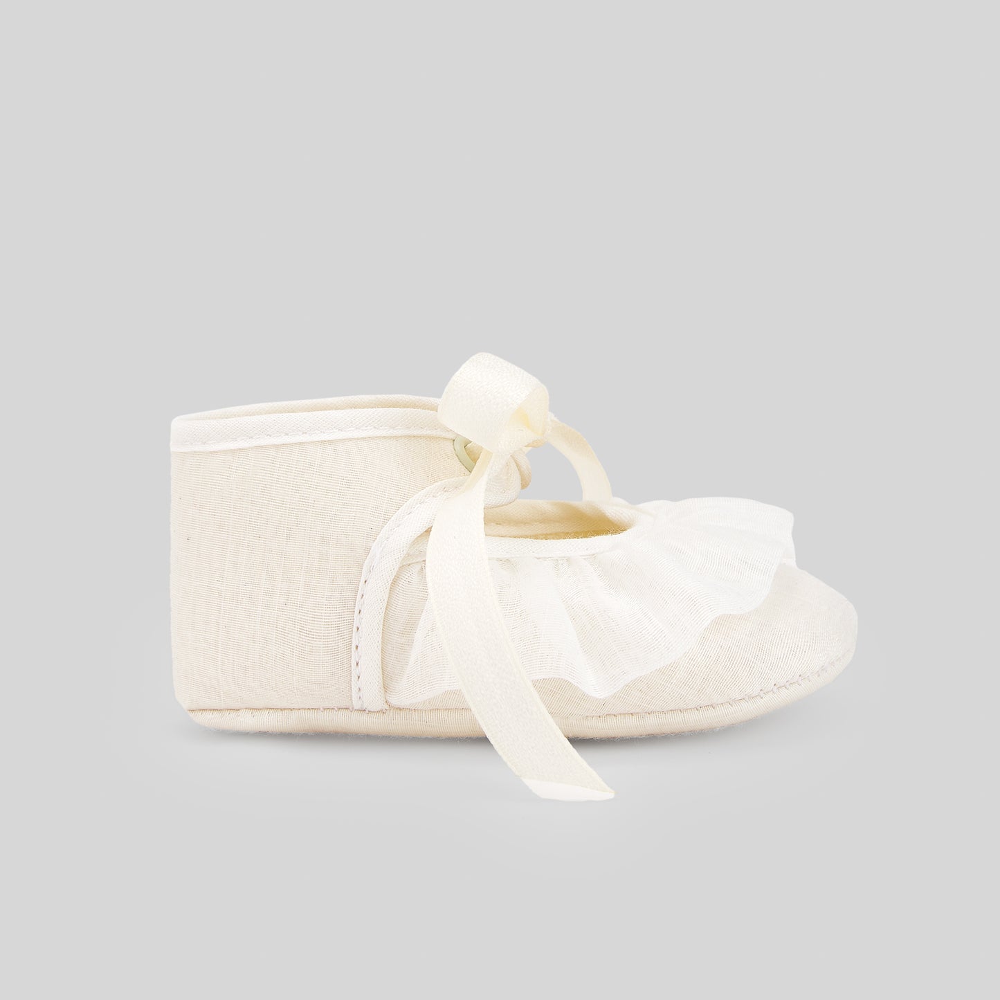 PAZ RODRIGUEZ Ivory Ceremony Shoe with Organza Bow