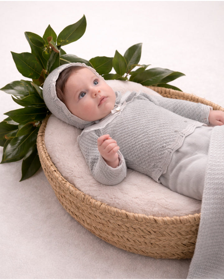 PAZ RODRIGUEZ Tutina Due Pezzi + Cuffia Lana Merino Extrafine Verde Salvia-Panna Autunno-Inverno