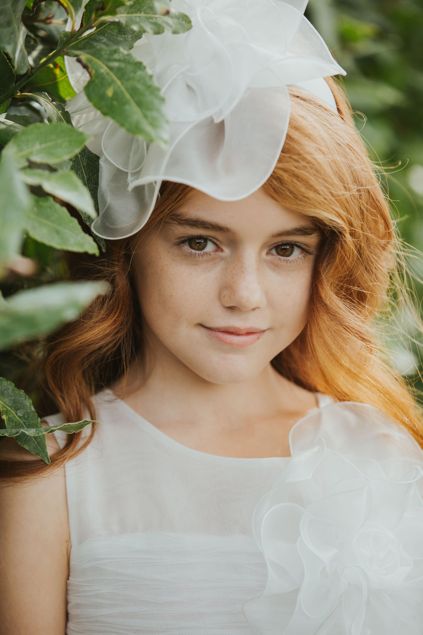 COLORICHIARI Frontino Cerimonia con Fiore in Organza Bianco Latte Primavera-Estate